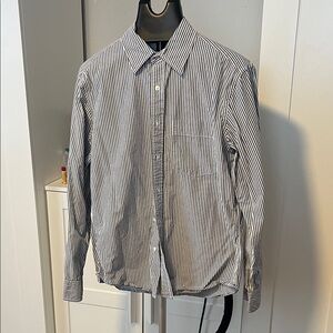 GAP Monochrome Striped Shirt